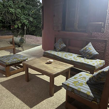 Case Beach Ngalou Sessene Ngoại thất bức ảnh