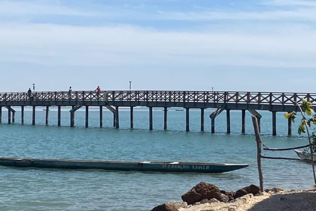 Case Beach Ngalou Sessene Ngoại thất bức ảnh
