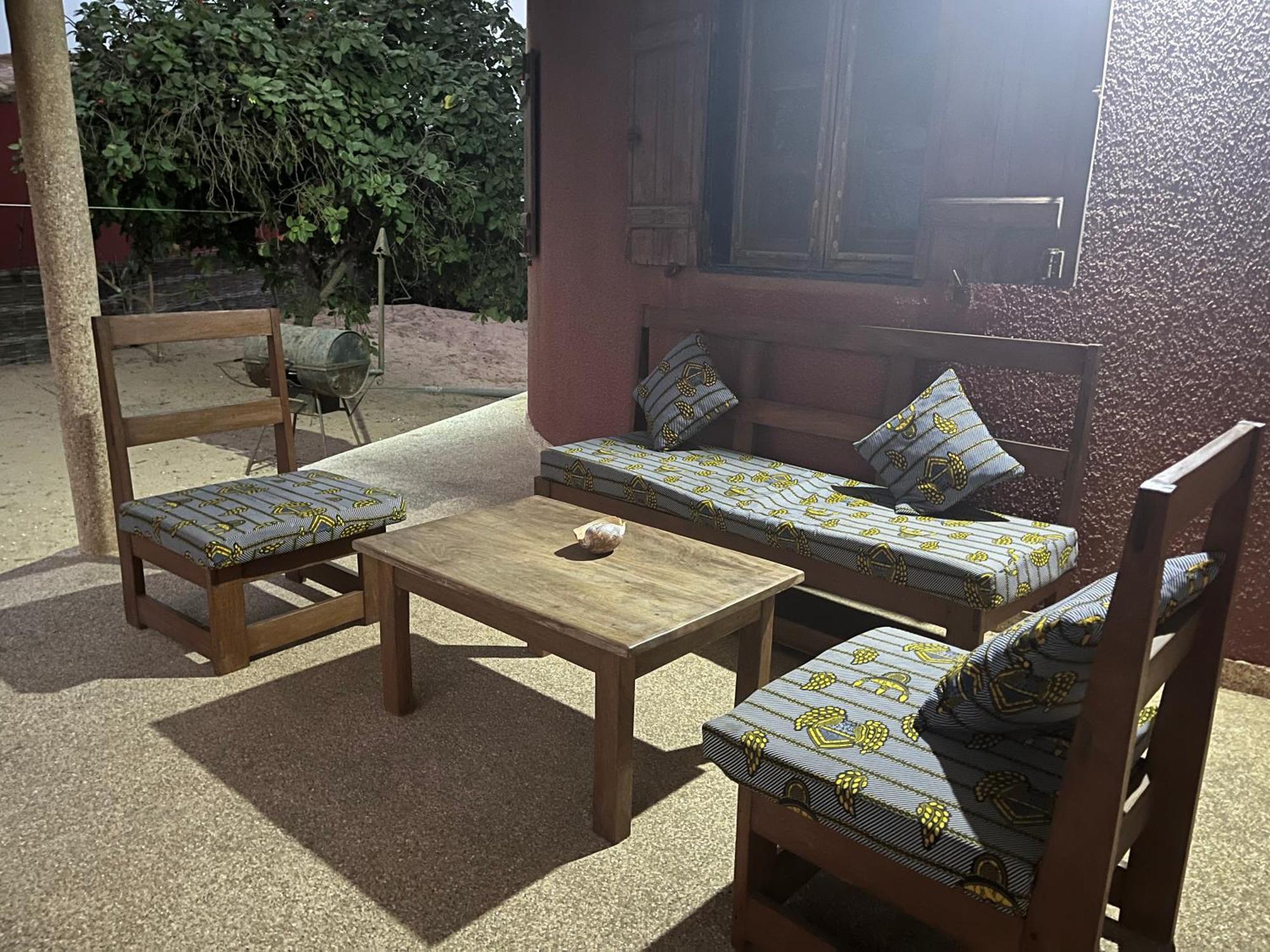Case Beach Ngalou Sessene Ngoại thất bức ảnh